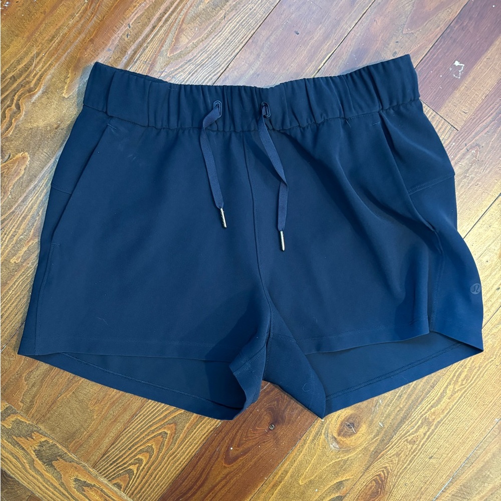 Lululemon On the Fly